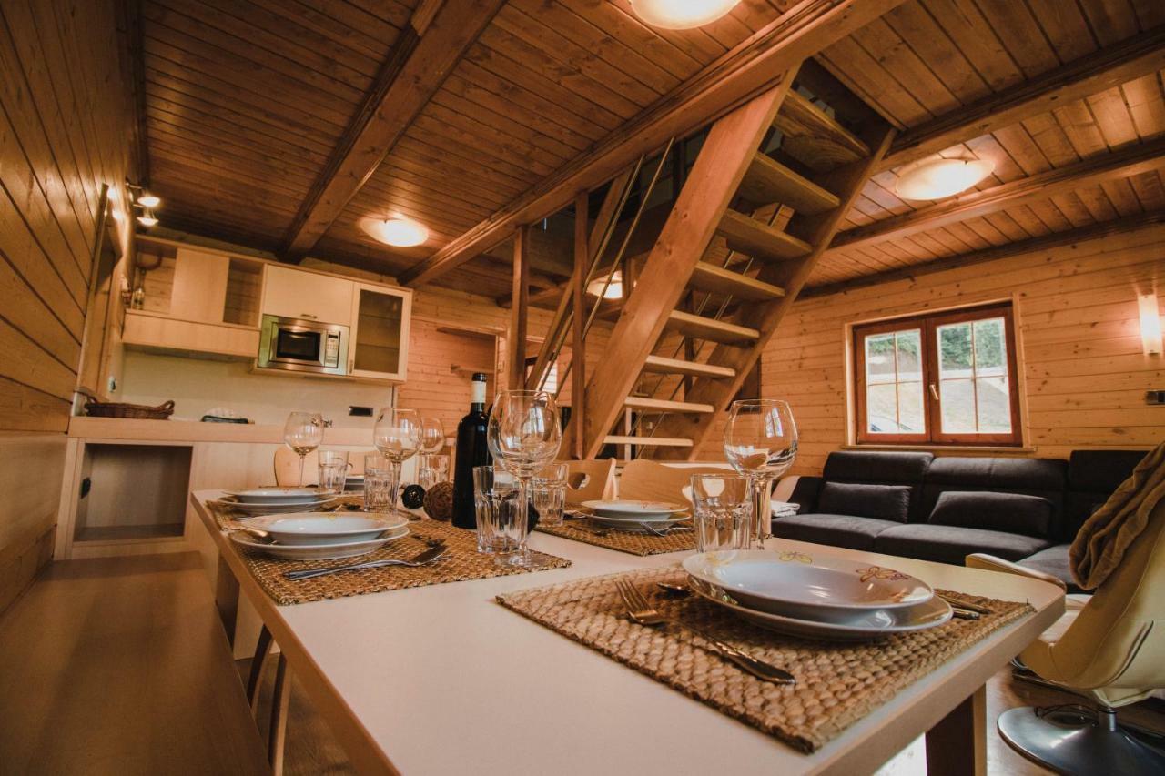 PluznjeLazec Country House别墅 外观 照片